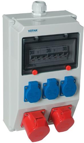 JÄGER Kunststoffwandverteiler Verschraubung M32 2xCEE 16 A, 3x230V