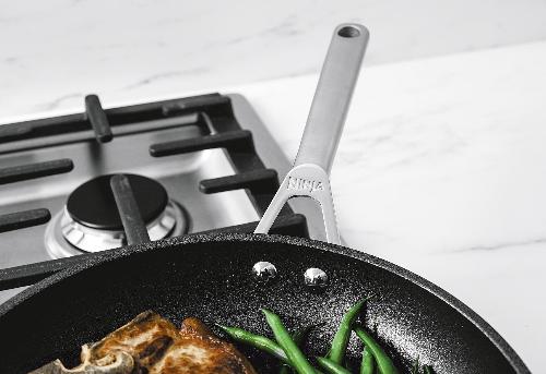 NINJA Bratpfanne "Zerostick