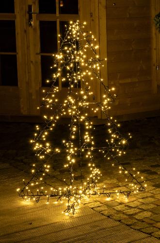 FHS 3D Tannenbaum mit Cluster Lichterkette